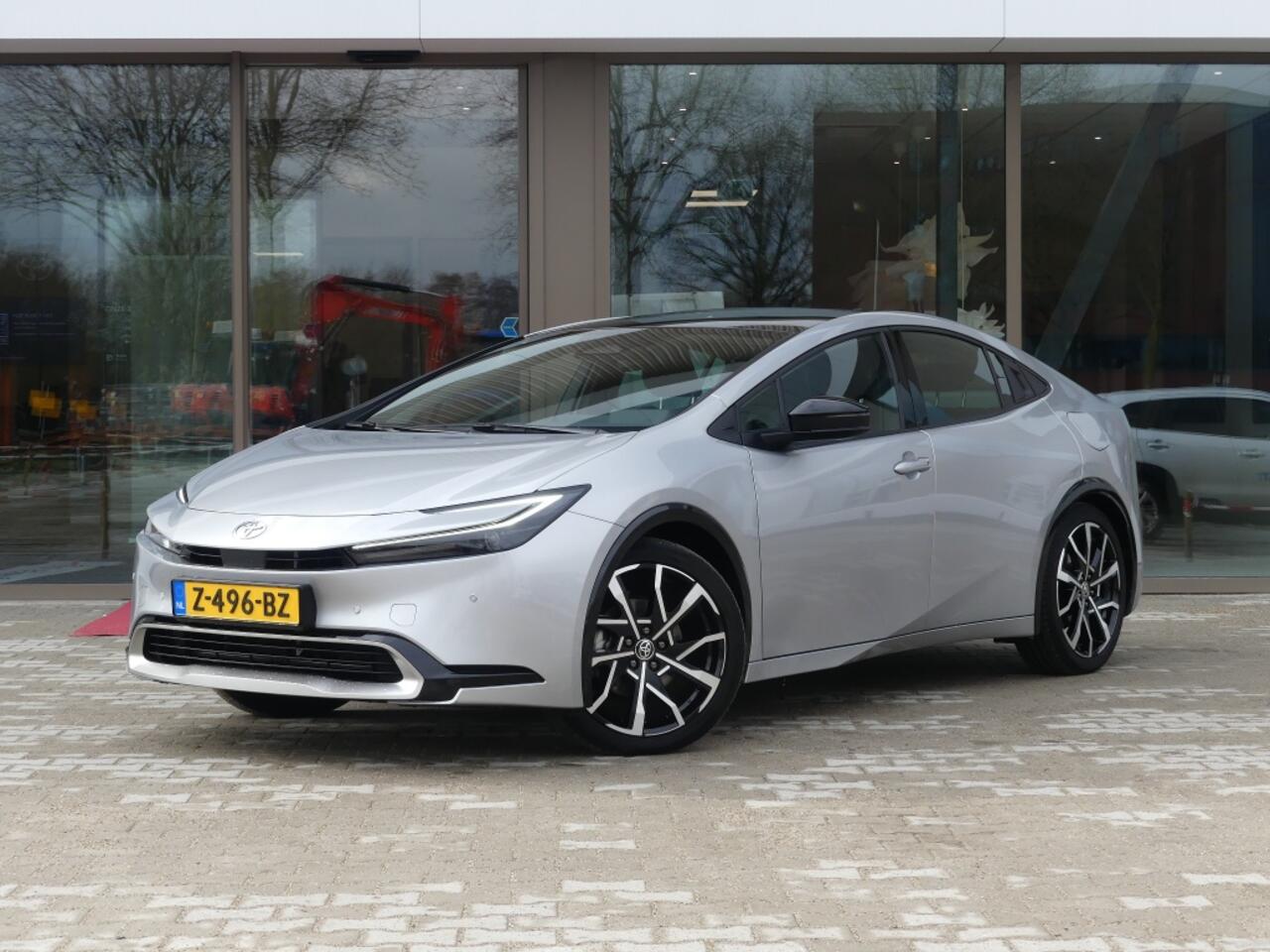 Toyota PRIUS 2.0 Plug-in Executive | Panoramadak (7502km!!)