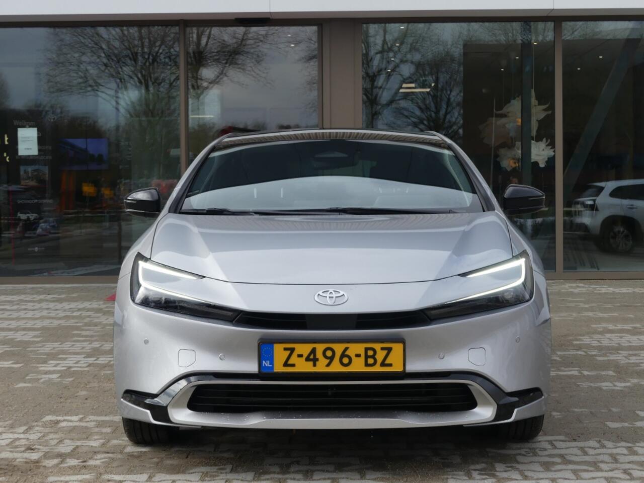 Toyota PRIUS 2.0 Plug-in Executive | Panoramadak (7502km!!)