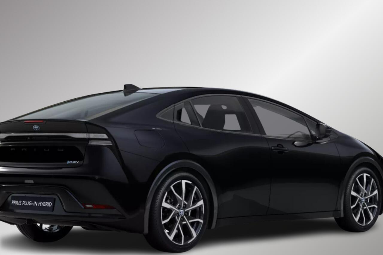 Toyota PRIUS 2.0 Plug-in Hybrid 220 Executive, Direct Leverbaar, Pano, Elek Achterklep, Apple Carplay / Android Auto, BSM, Stuur - / Stoel verwarming!