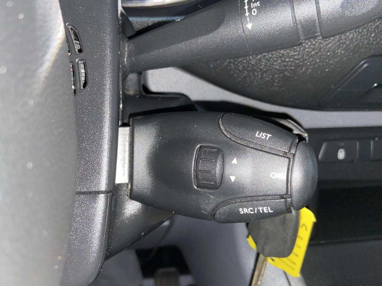 Toyota PROACE Worker 2.0 D-4D Cool Comfort Long | Betimmering | Trekhaak | Cruise Control |