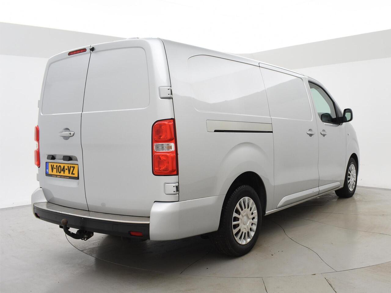 Toyota PROACE Worker 2.0 D-4D PROFESSIONAL LONG + 2 SCHUIFDEUREN | LEDER | NAVIGATIE | TREKHAAK 2500 KG