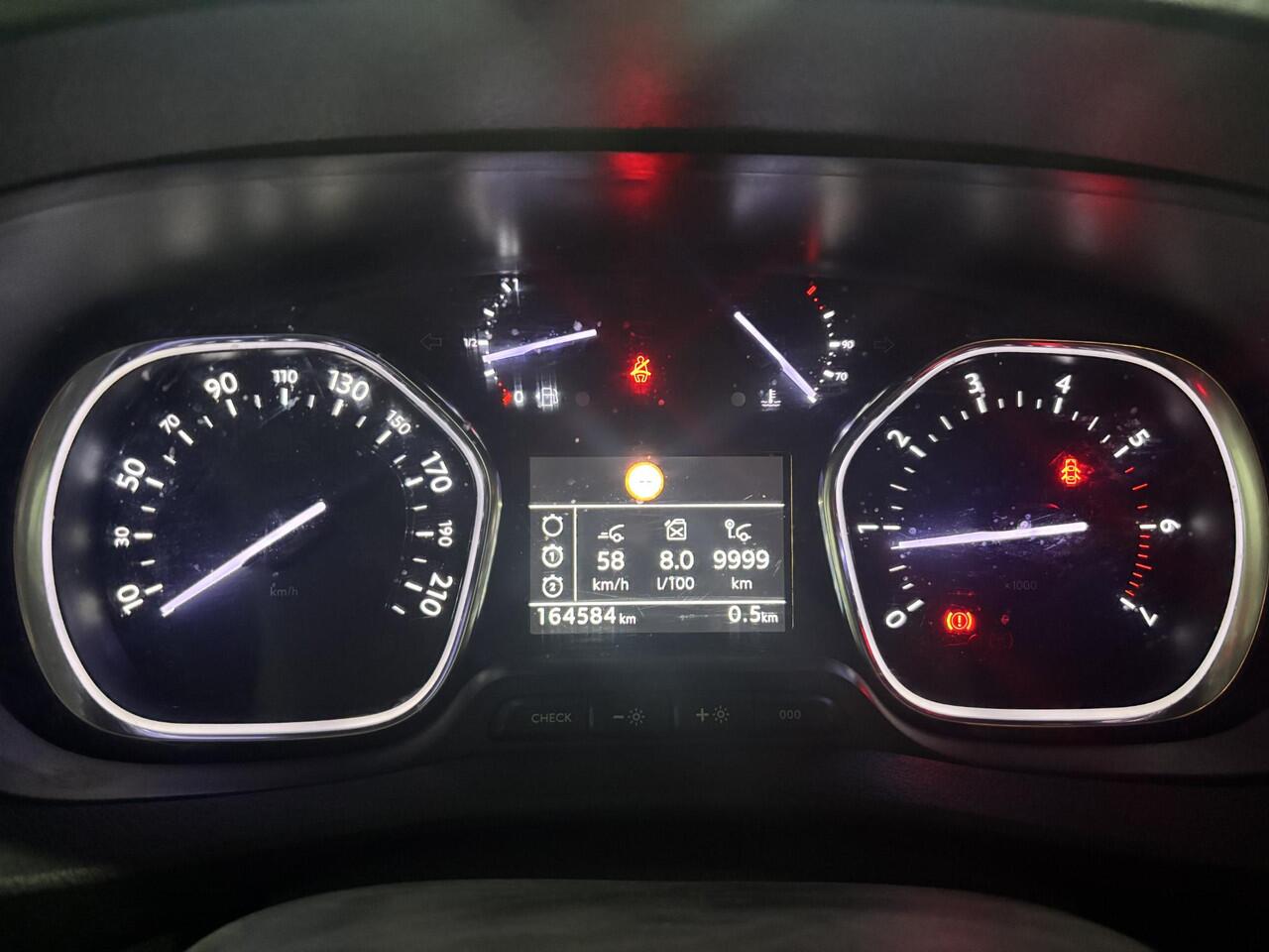 Toyota PROACE Worker 2.0 D-4D Navigator Long