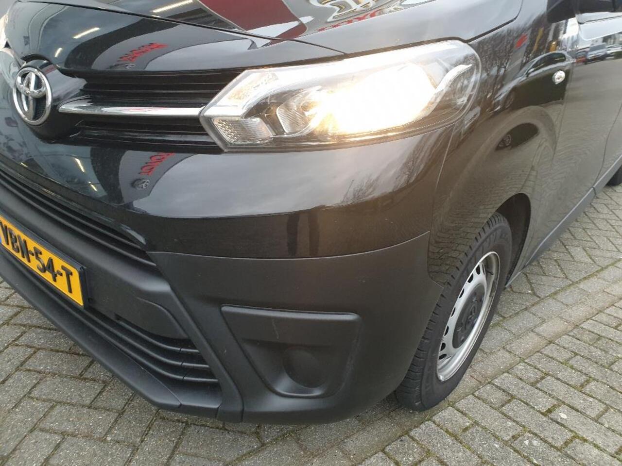 Toyota PROACE Worker 2.0 D-4D Cool Comfort Long Achterklep, A/C Laadruimteinrichting(Lat om Lat, BetonplexVloer) Info: 06-11738929