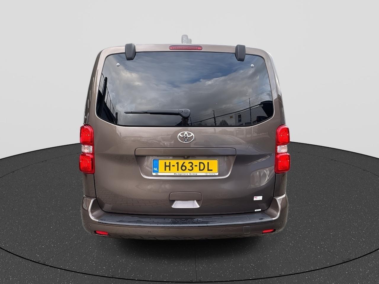 Toyota PROACE Verso 1.5 D-4D Dynamic Medium | Rijklaar | 8-Persoons | Info: 06-11738929 | PDC | PANO | NAVI