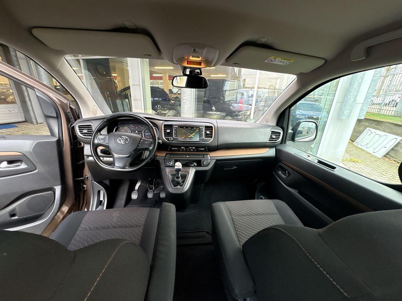 Toyota PROACE Verso 1.5 D-4D Dynamic Medium | Rijklaar | 8-Persoons | Info: 06-11738929 | PDC | PANO | NAVI