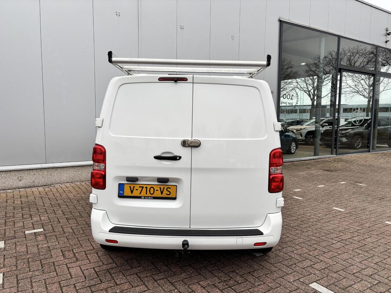 Toyota PROACE Compact 1.6 D-4D Cool Comfort Trekhaak, 1ste Eigenaar, BTW auto, achteruitrij camera
