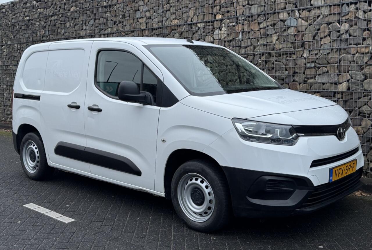 Toyota PROACE CITY 1.5 D-4D Cool Comf. Airco Nieuwe APK