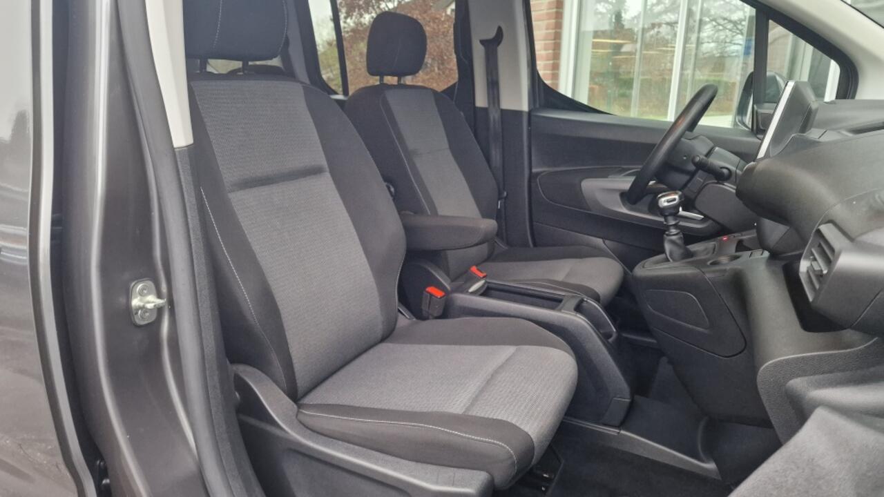 Toyota PROACE CITY Verso 1.2 Turbo Dynamic 5 Pers, Climate control