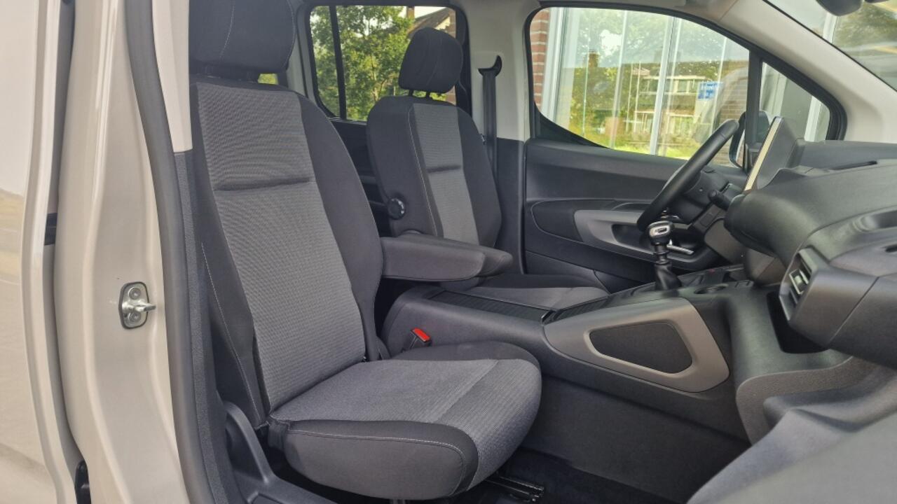 Toyota PROACE CITY Verso 1.2 Turbo Dynamic 5 Pers, Stoelverwarming,