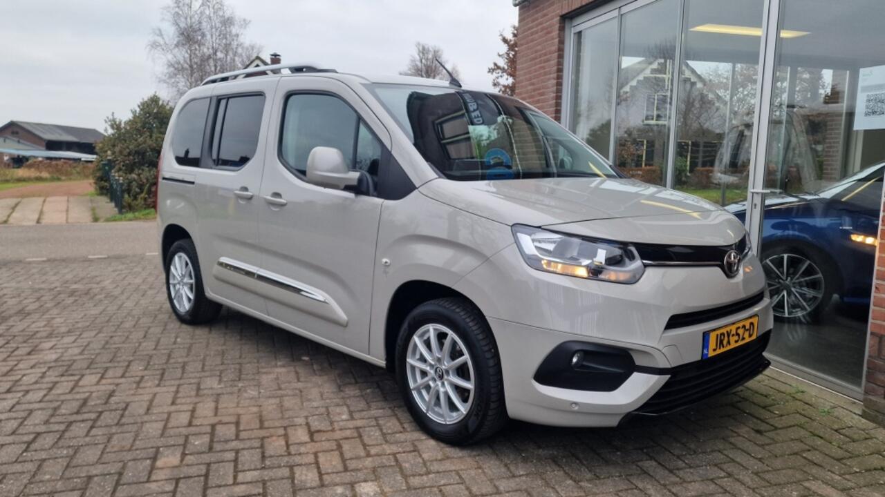 Toyota PROACE CITY Verso 1.2 Turbo Dynamic 5 Pers, Stoelverwarming,