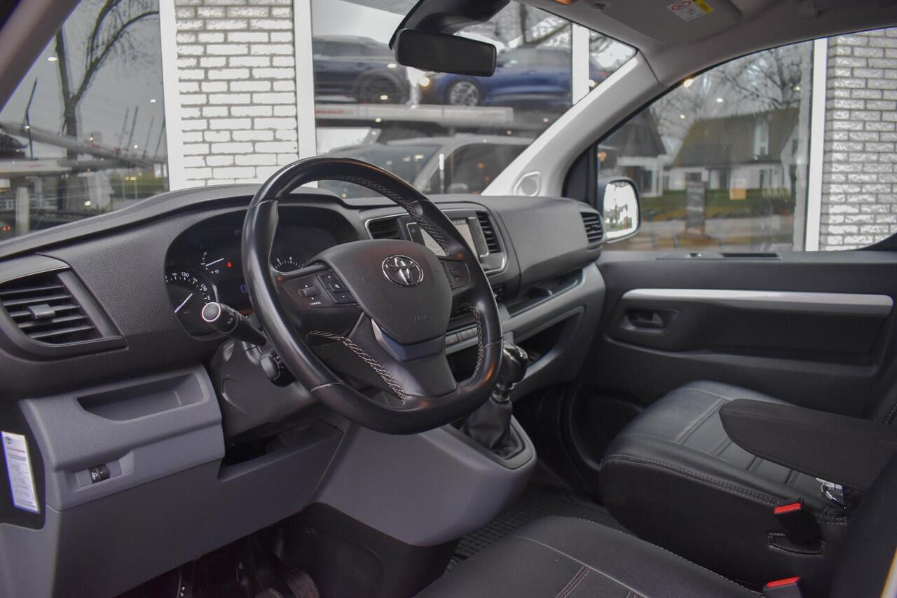 Toyota PROACE Worker 2.0 D-4D Professional Long DC Camera Trekhaak Keyless Navi Climate Control