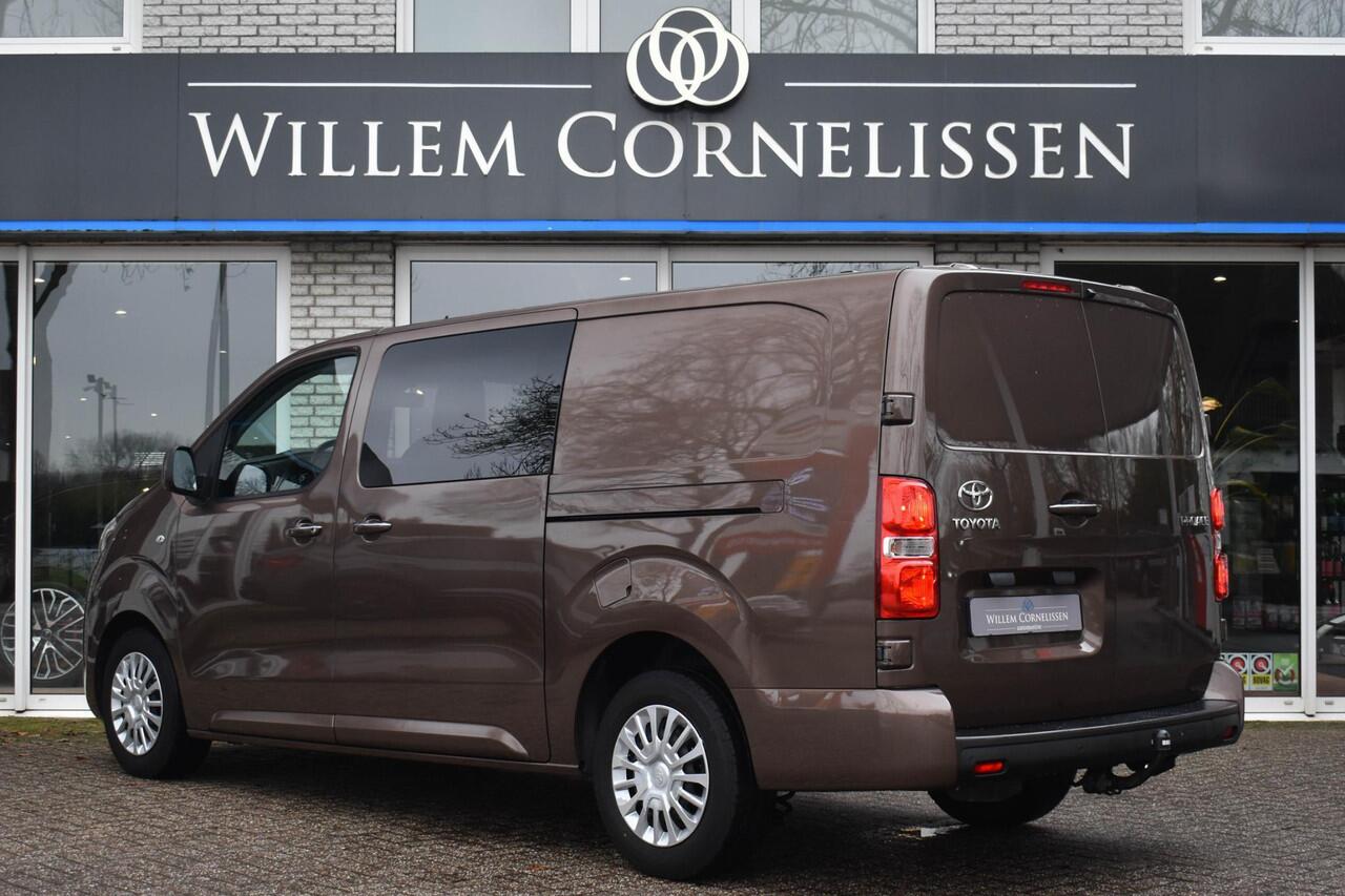 Toyota PROACE Worker 2.0 D-4D Professional Long DC Camera Trekhaak Keyless Navi Climate Control