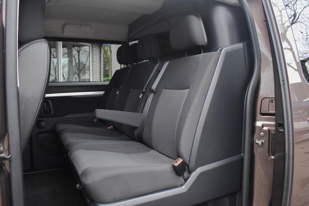 Toyota PROACE Worker 2.0 D-4D Professional Long DC Camera Trekhaak Keyless Navi Climate Control