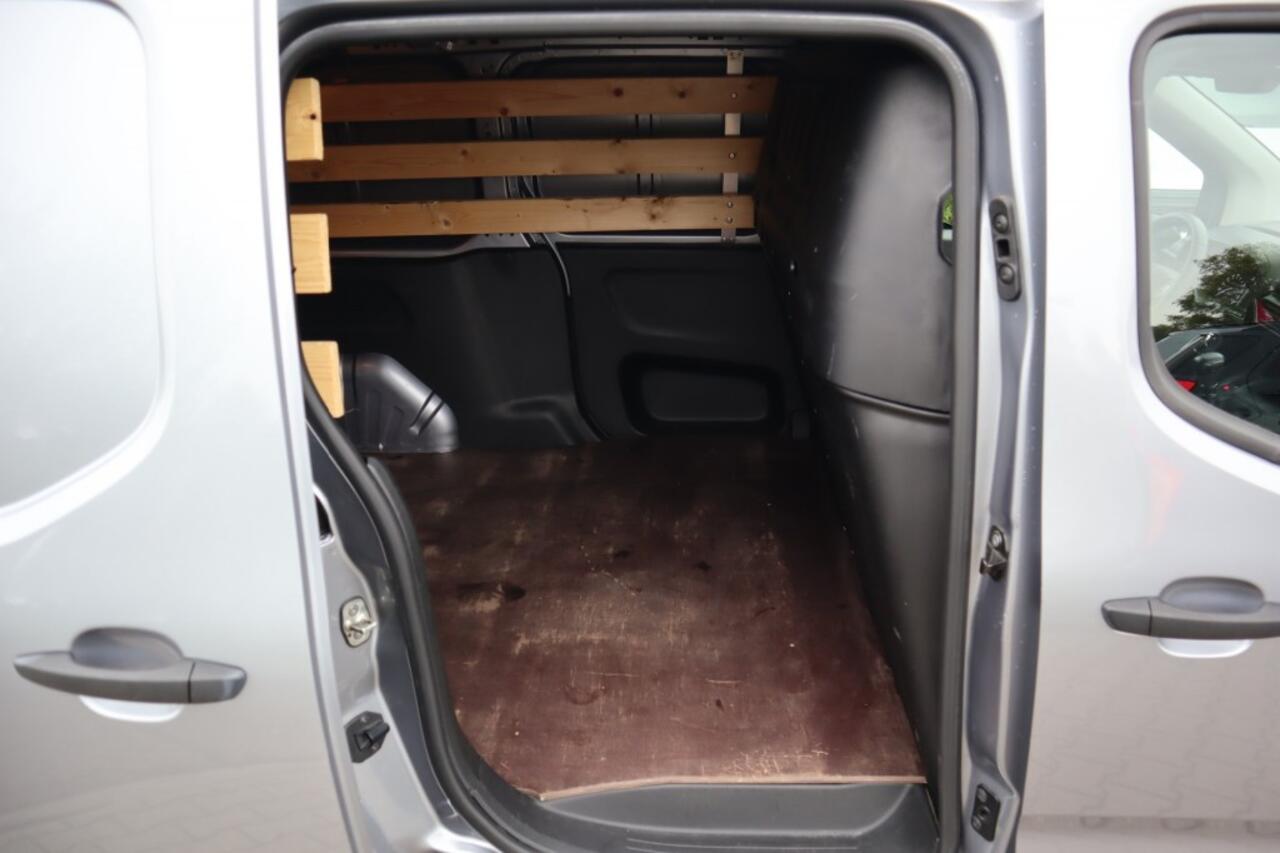 Toyota PROACE ProAce City 1.5 D-4D NAVIGATOR LANG