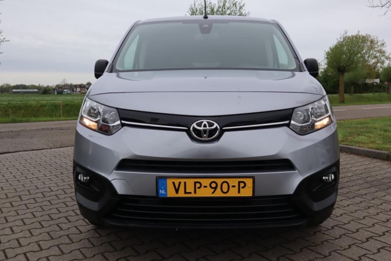 Toyota PROACE ProAce City 1.5 D-4D NAVIGATOR LANG