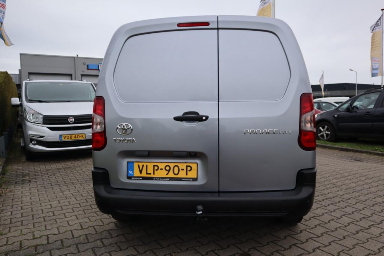Toyota PROACE ProAce City 1.5 D-4D NAVIGATOR LANG