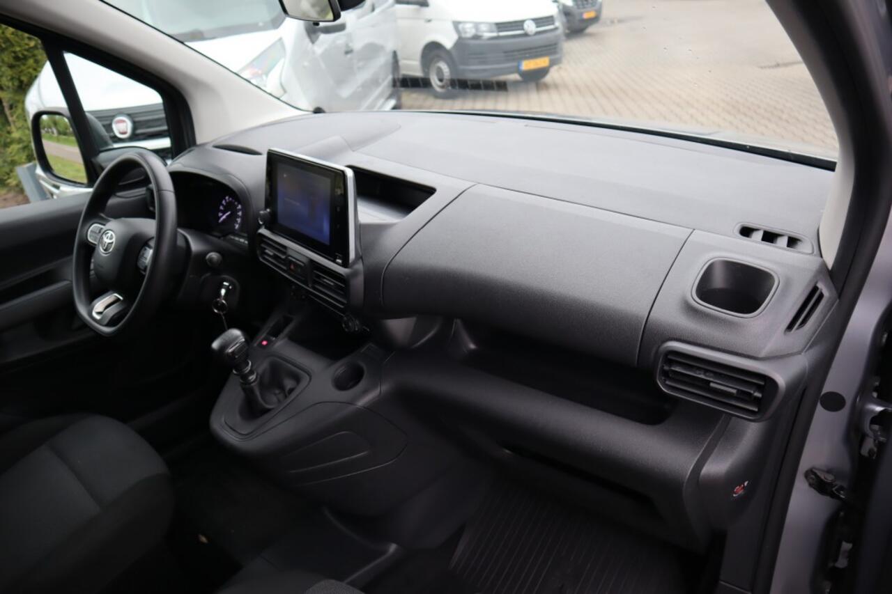 Toyota PROACE ProAce City 1.5 D-4D NAVIGATOR LANG