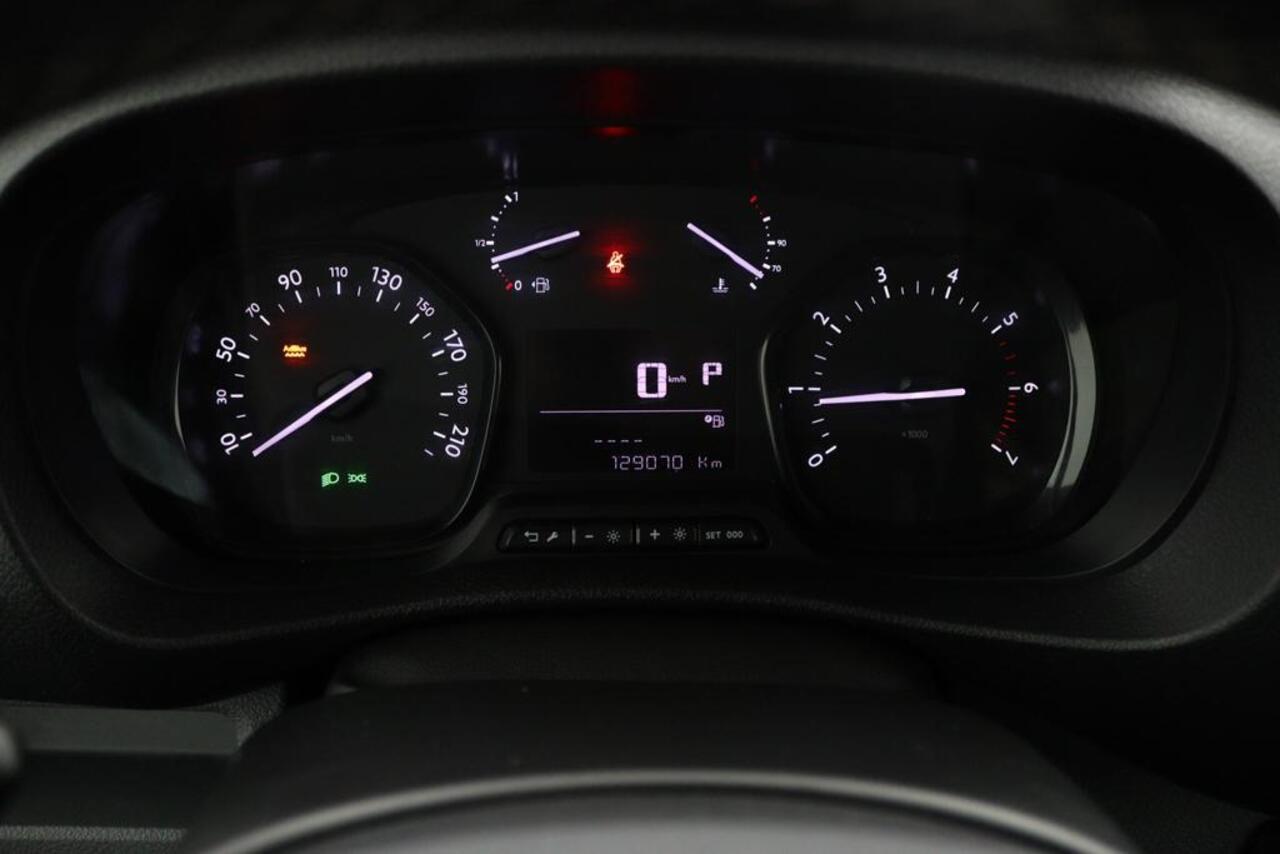 Toyota PROACE Worker 2.0 D-4D Professional Long | 3 zits | Automaat | Navigatie | Cruise control |