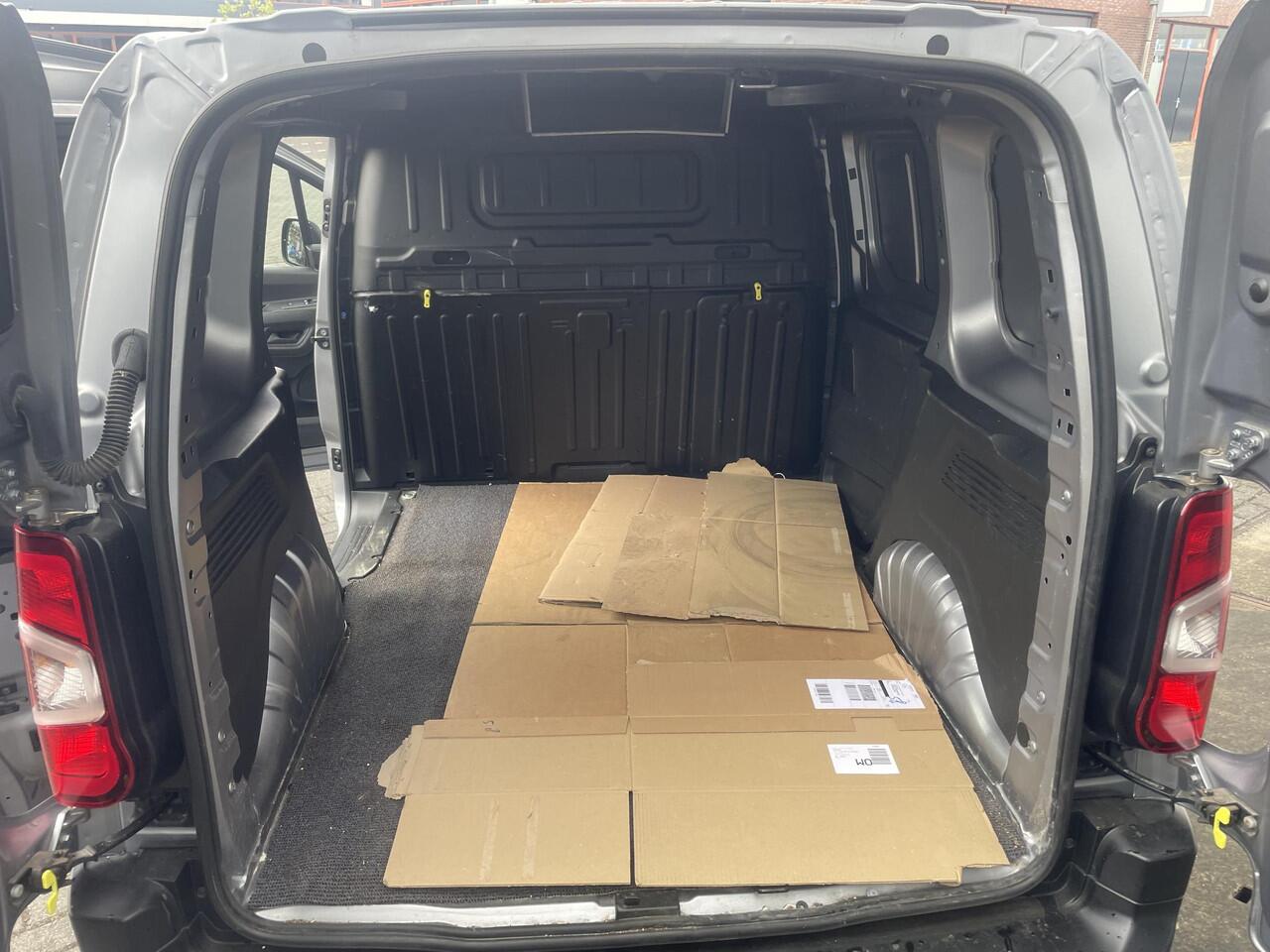 Toyota PROACE CITY 1.5 D-4D Live | 2 schuifdeuren | Apple Carplay/Android Auto | Camera | 29.000 km