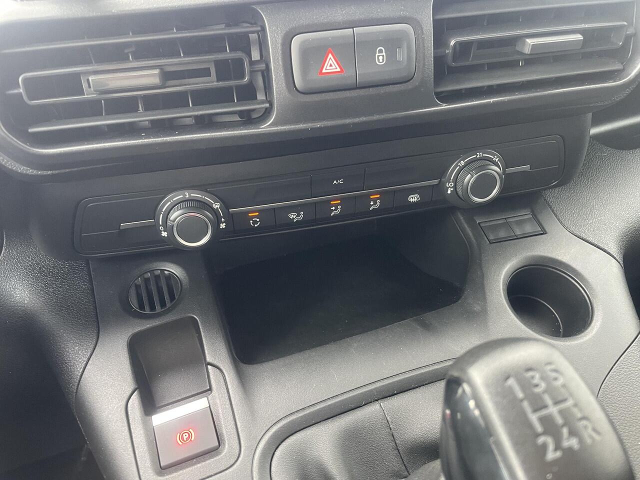 Toyota PROACE CITY 1.5 D-4D Live | 2 schuifdeuren | Apple Carplay/Android Auto | Camera | 29.000 km