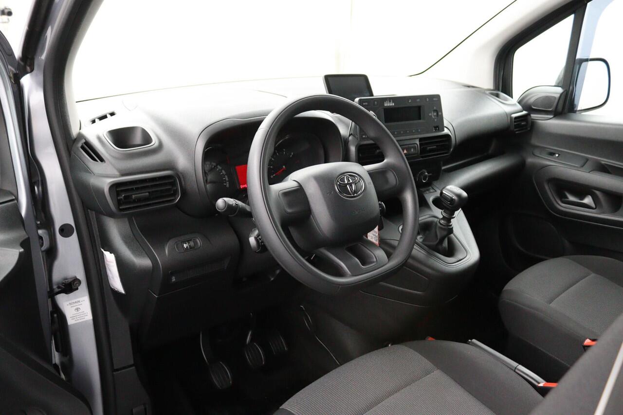 Toyota PROACE CITY 1.2 Turbo Cool Comfort | MARGE | Trekhaak | Navigatie | Cruise Control | Parkeersensoren Achter |