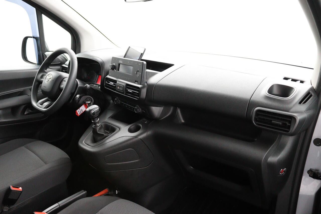 Toyota PROACE CITY 1.2 Turbo Cool Comfort | MARGE | Trekhaak | Navigatie | Cruise Control | Parkeersensoren Achter |