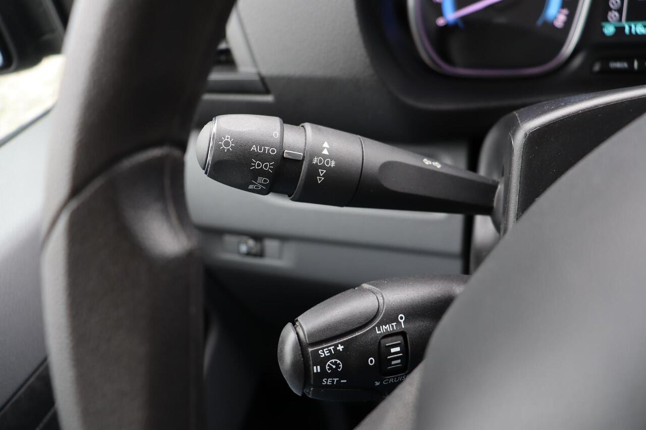 Toyota PROACE Electric Worker Navigator Extra Range Long 75 kWh, Parkeersensoren