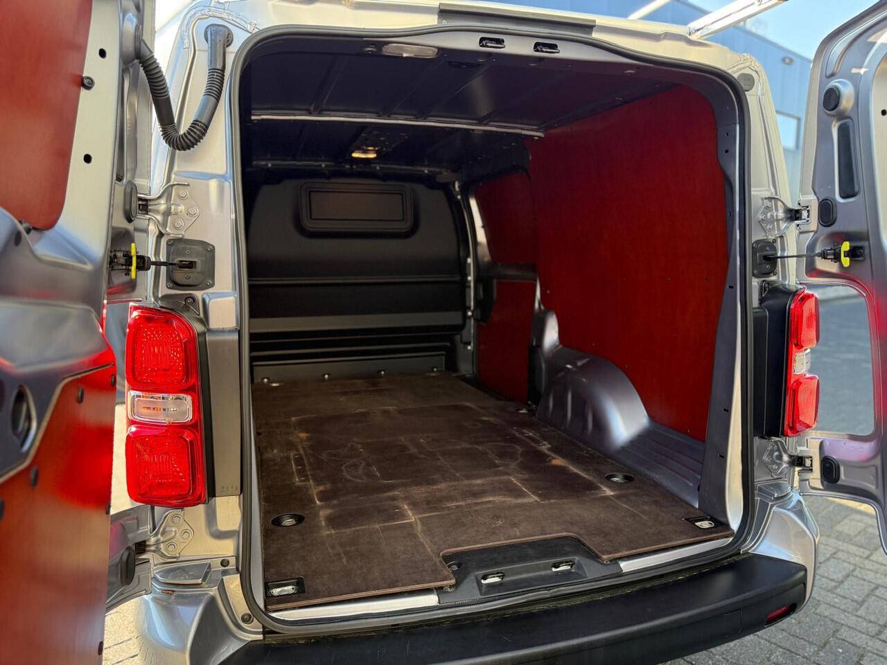 Toyota PROACE Worker 2.0 D-4D Professional Long