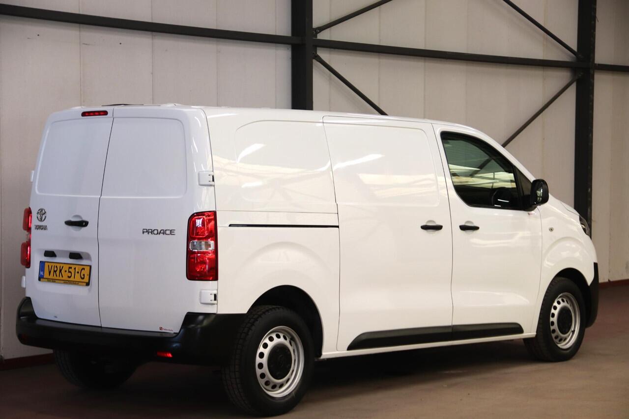 Toyota PROACE Worker D-4D 145PK L2H1 LANG EURO 6