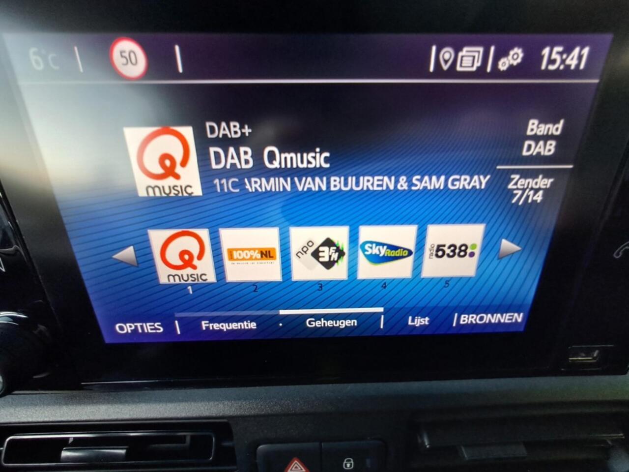 Toyota PROACE PROACE CITY 100% Electric Airco -Parkeersensoren venA - Navigatie-Betonplex laadvloer