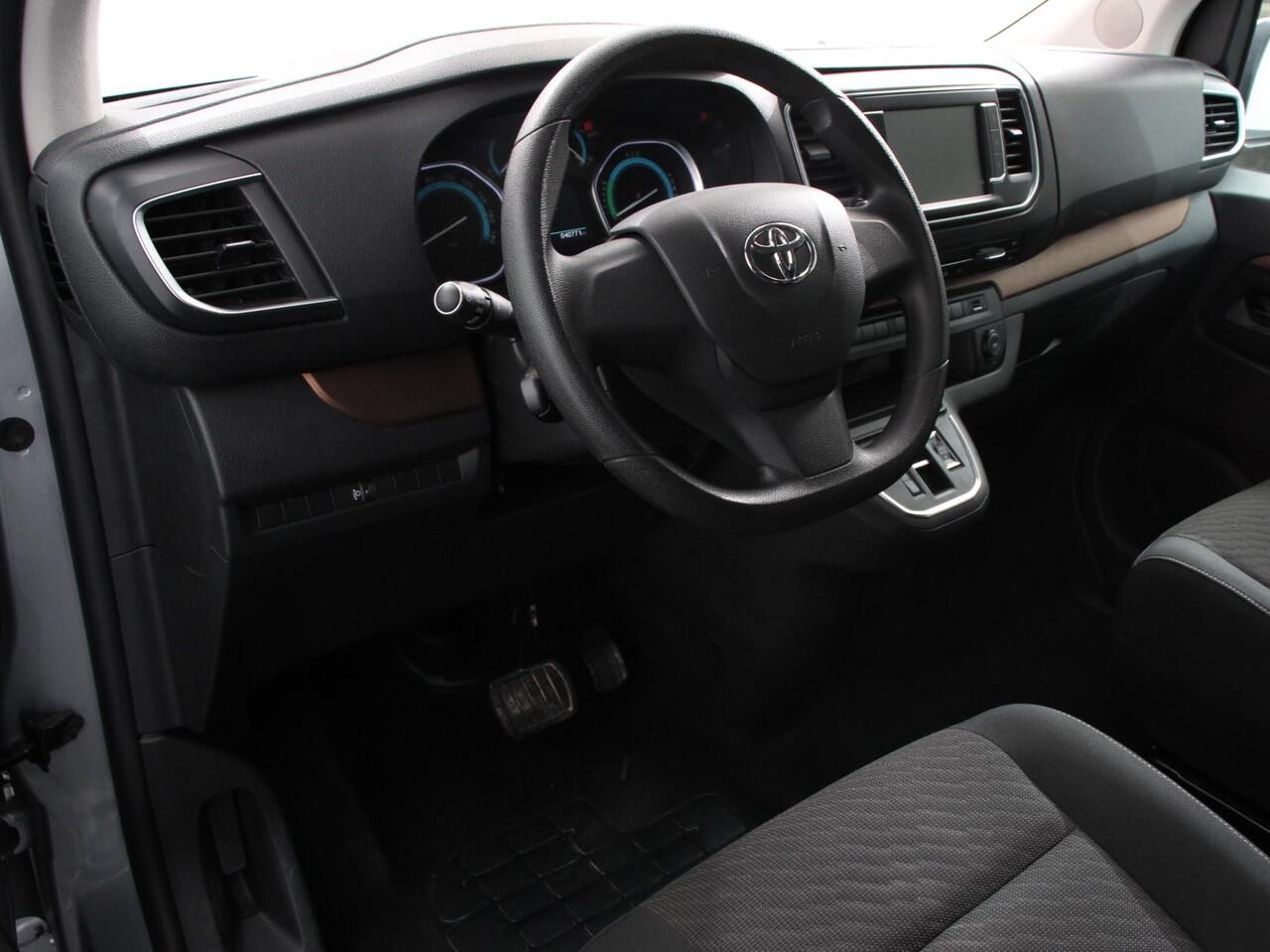 Toyota PROACE Electric Verso Luxury L2 8p PERSONENBUS | Navigatie | Apple Carplay/Android Auto | Climate Control | Lichtmetalen velgen | Cruise Control |