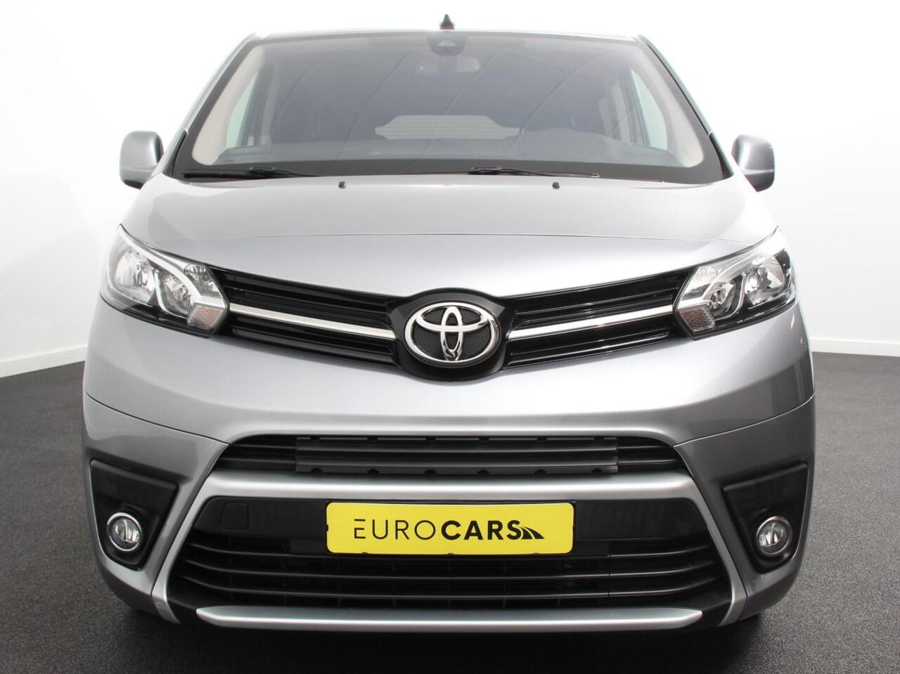 Toyota PROACE Electric Verso Luxury L2 8p PERSONENBUS | Navigatie | Apple Carplay/Android Auto | Climate Control | Lichtmetalen velgen | Cruise Control |