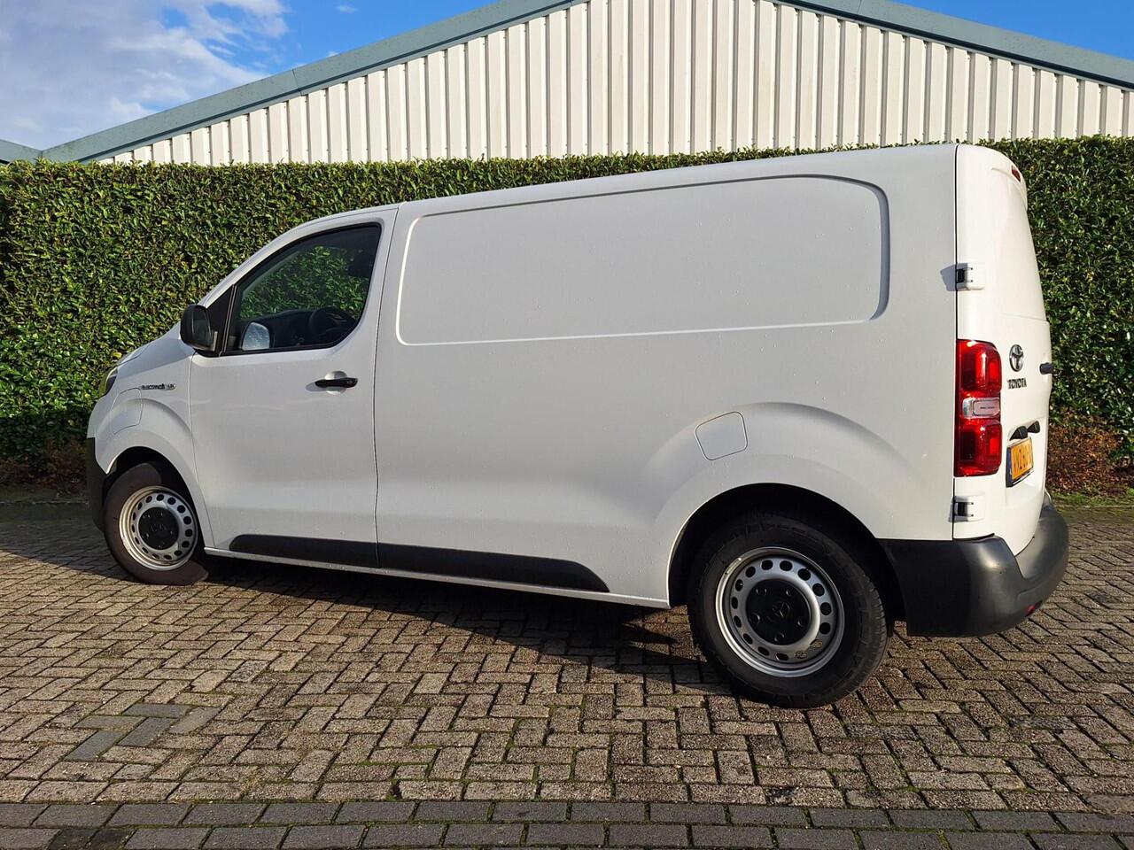 Toyota PROACE Electric Worker L1 | SOH 91.8% | Extra Range | Navigator | Airco |