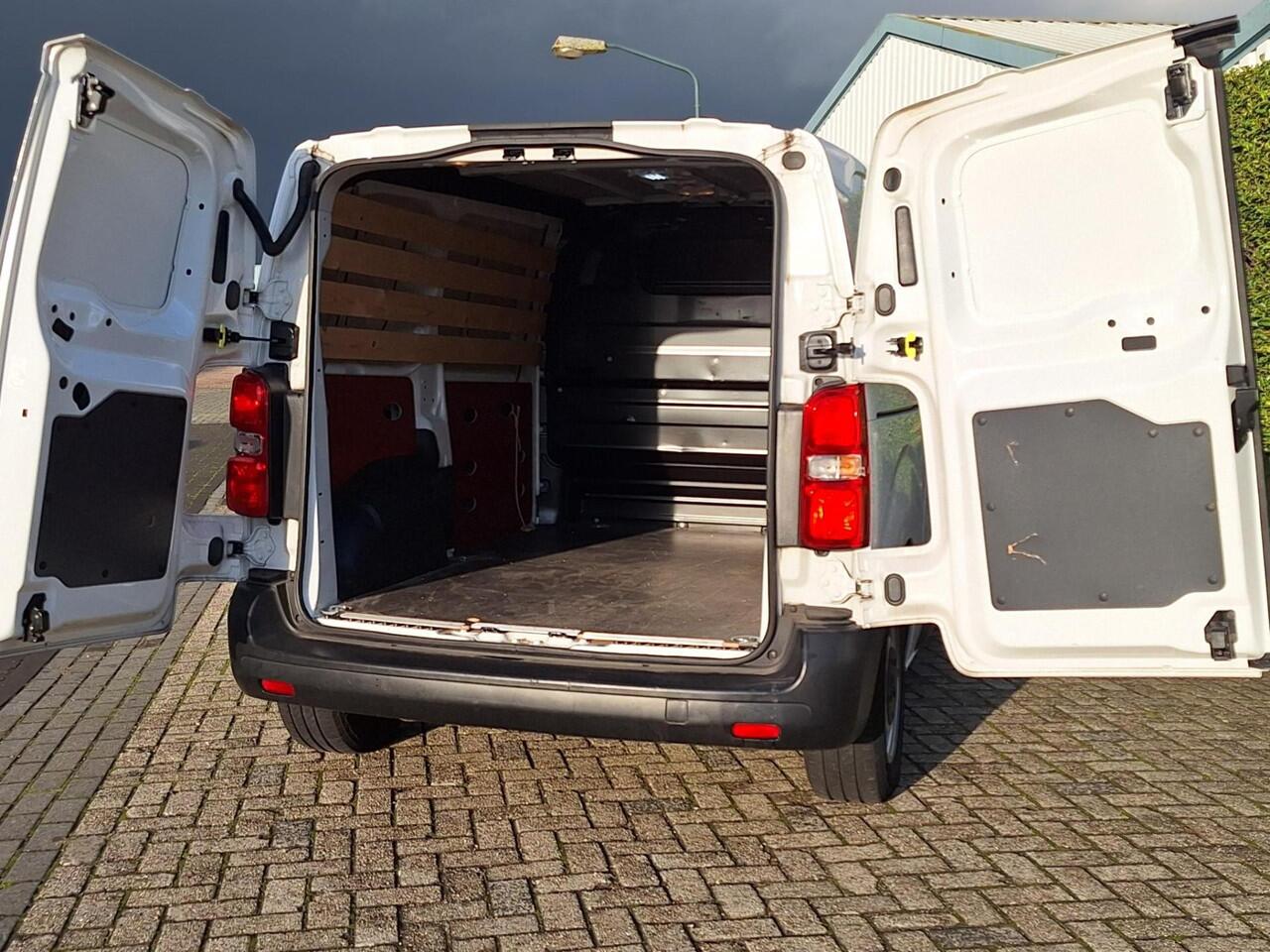 Toyota PROACE Electric Worker L1 | SOH 91.8% | Extra Range | Navigator | Airco |