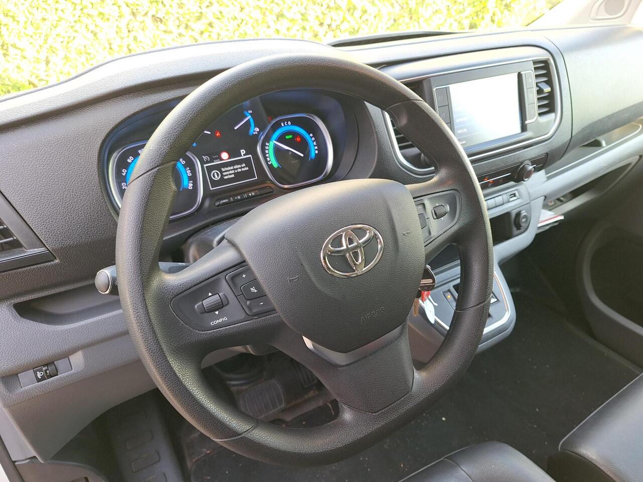 Toyota PROACE Electric Worker L1 | SOH 91.8% | Extra Range | Navigator | Airco |