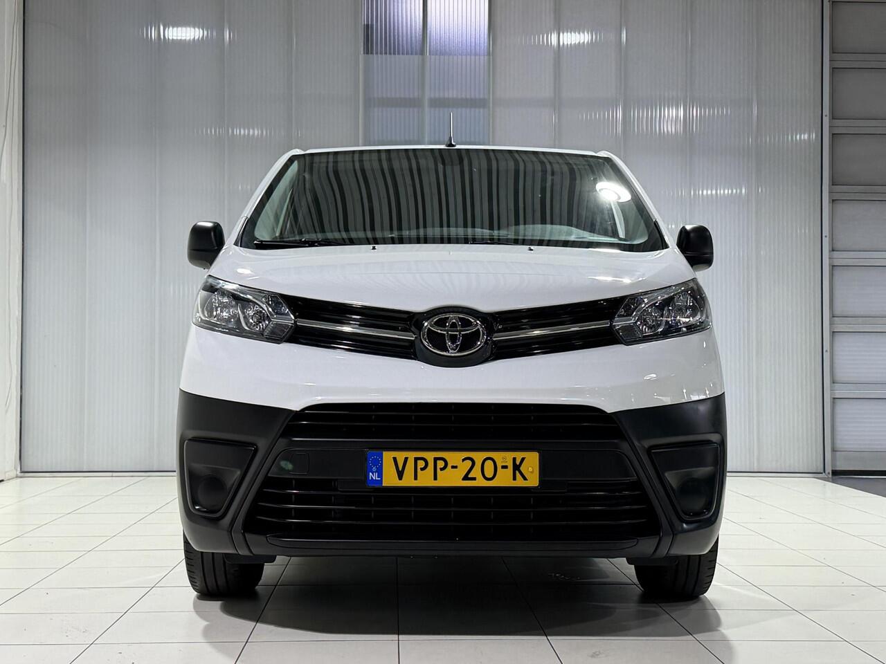 Toyota PROACE Electric Worker Standard Range Limited | Rubberen vloer in laadruimte | Goed onderhouden |