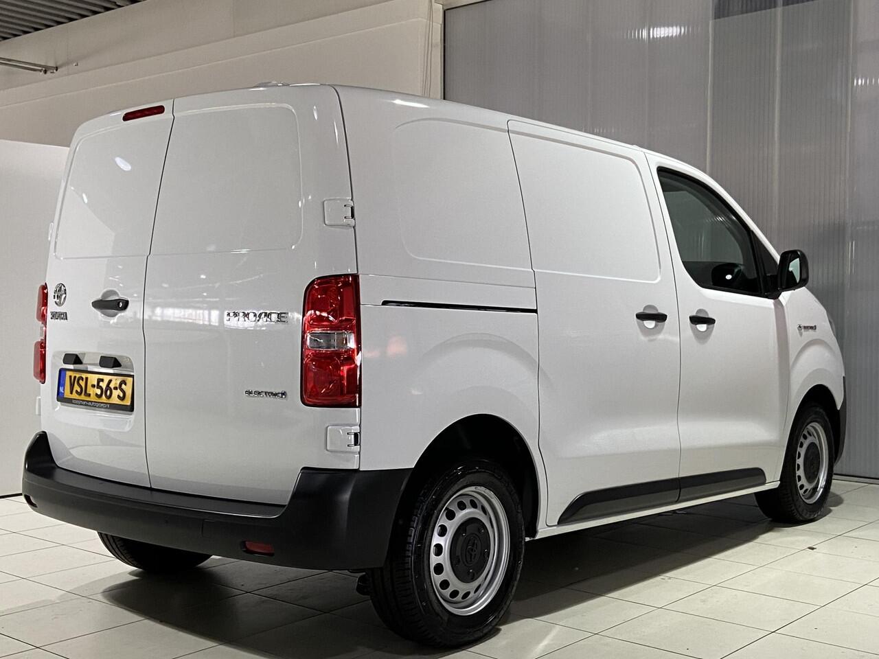 Toyota PROACE Electric Compact Standard Range Cool