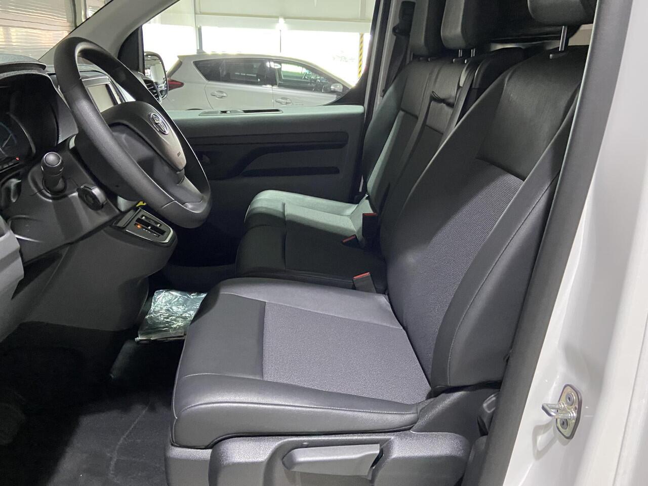 Toyota PROACE Electric Compact Standard Range Cool