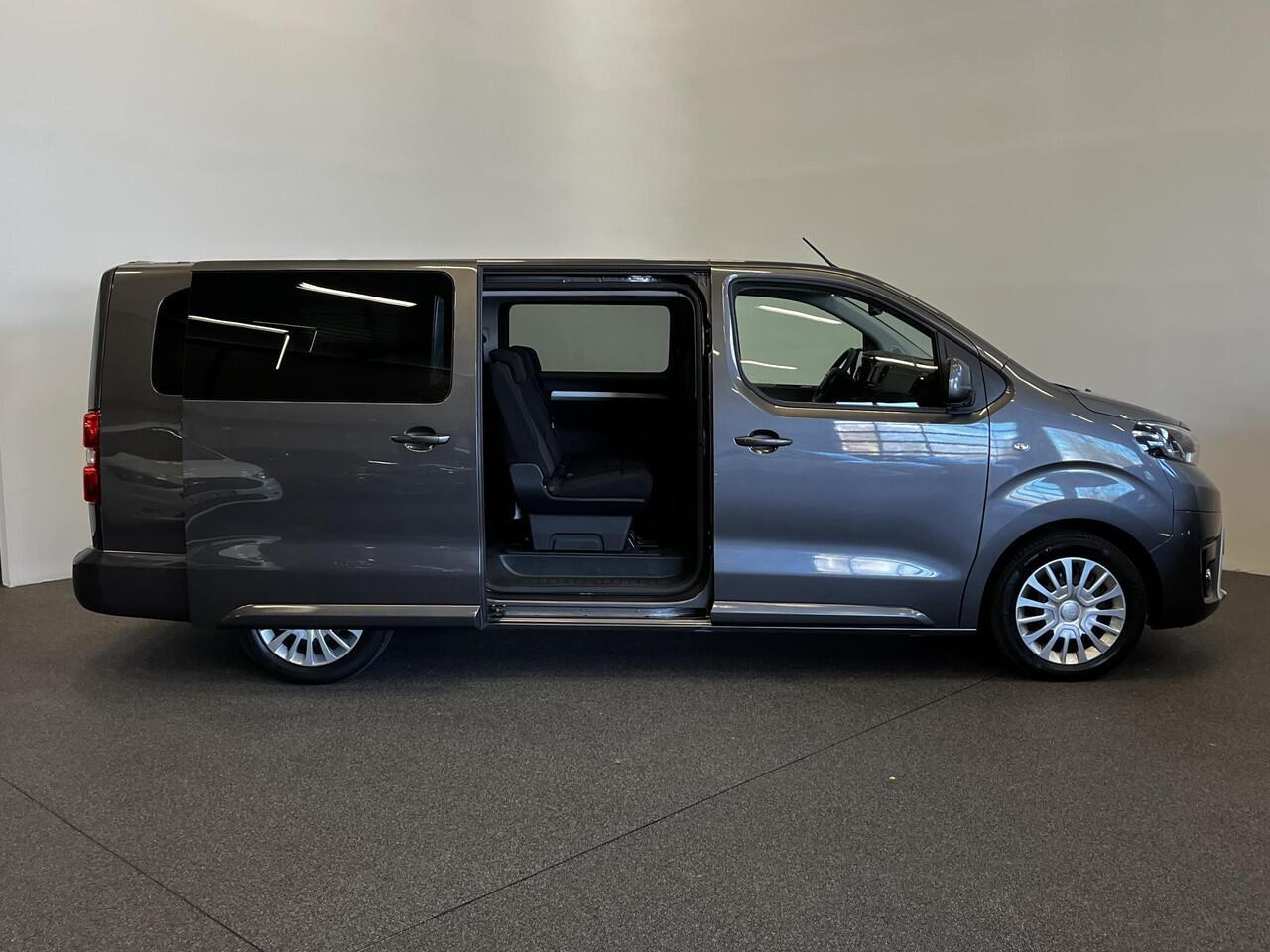 Toyota PROACE Electric Verso L2 Extra Range Cool 75 kWh 9p Personen bus | Climate Control | Apple Carplay/Android Auto | Parkeer sensoren | Cruise Control | Bumpers in kleur