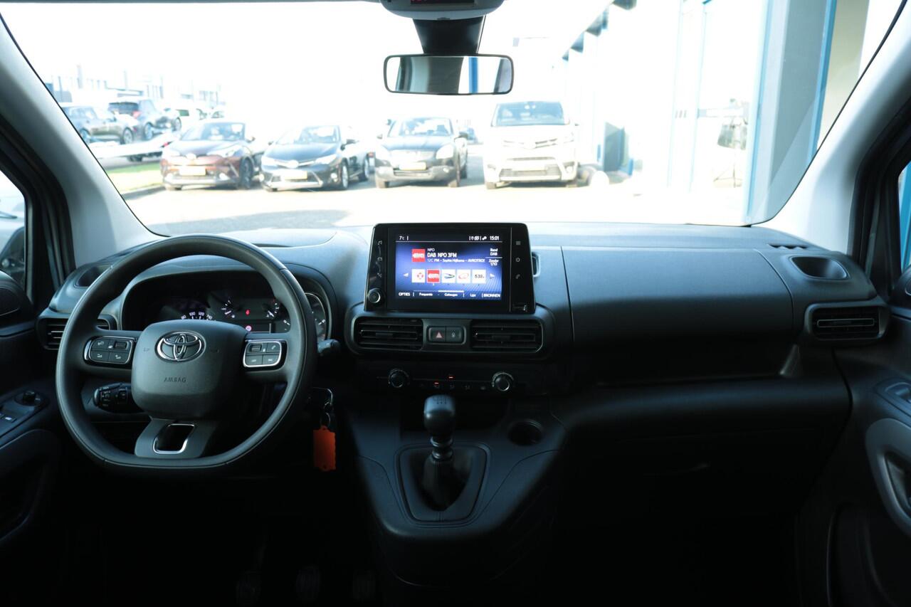 Toyota PROACE CITY Verso 1.2 Turbo Cool Comfort Long 7p. Apple Carplay, Android Auto, Navigatie!