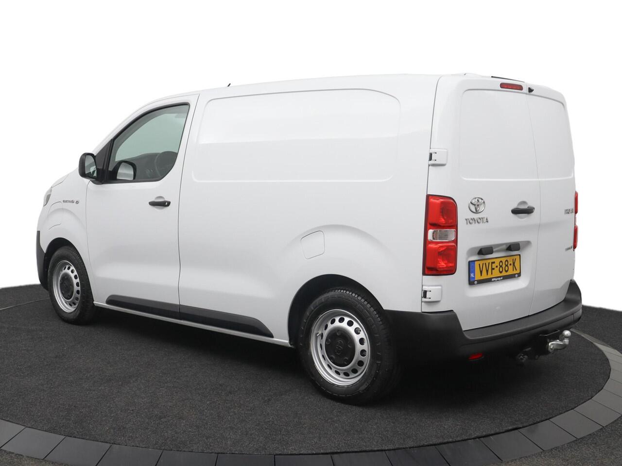 Toyota PROACE Electric Compact Standard Range Live | 1e eigenaar | Parkeercamera | Trekhaak |