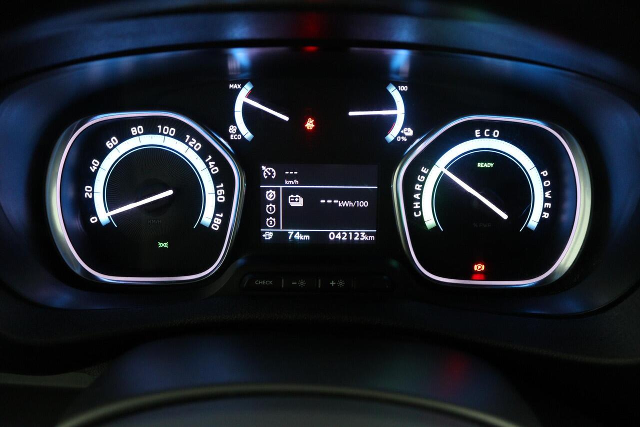 Toyota PROACE Electric Compact Standard Range Live | 1e eigenaar | Parkeercamera | Trekhaak |