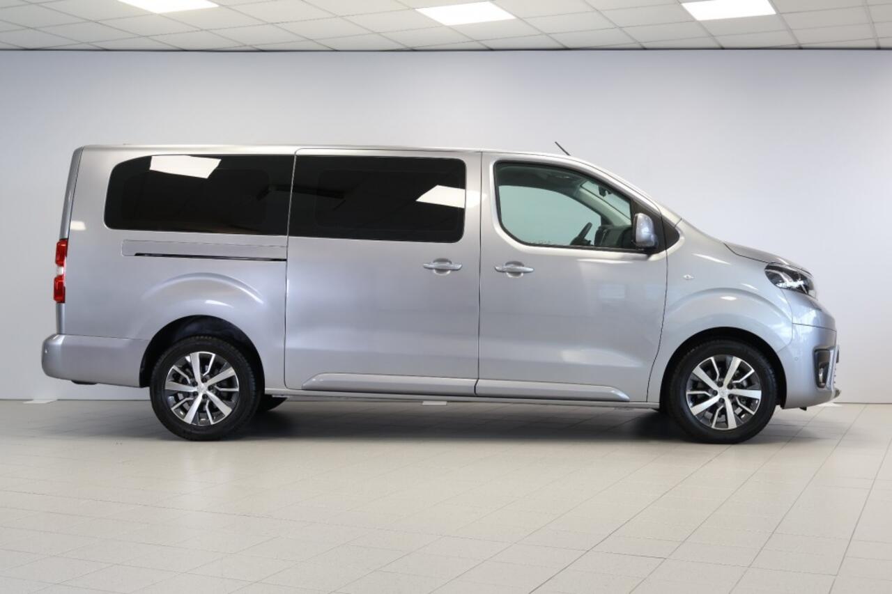Toyota PROACE 2.0 D-4D Professional Long - Stoelverw. - CarPlay - Trekhaak