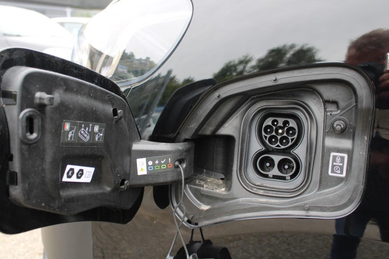 Toyota PROACE Electric Worker Ext Range Live Long