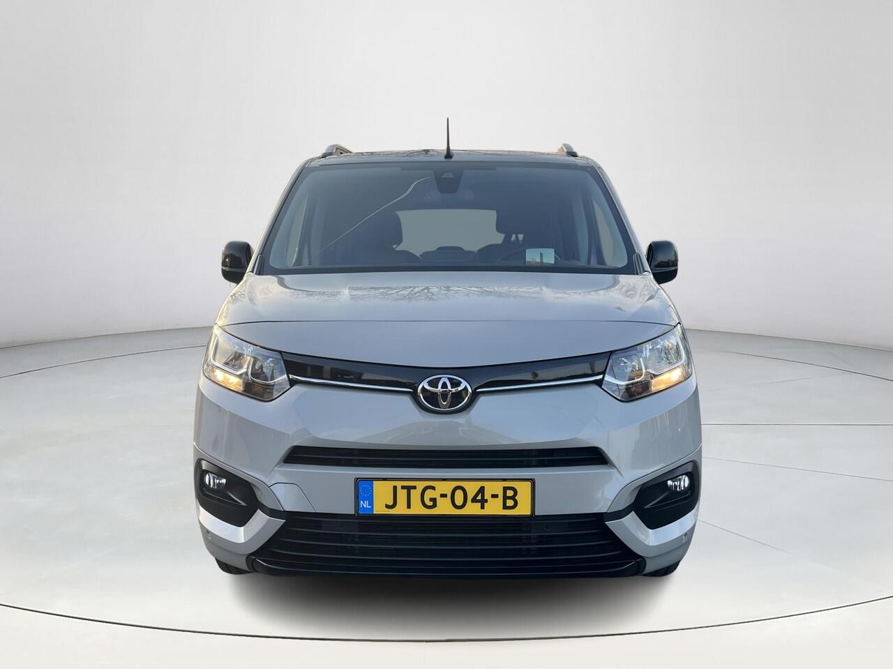 Toyota PROACE CITY Verso Electric 50KWH Lang 7P | Navigatie | Parkeersensoren | Stoelverwarming | Keyless entry |