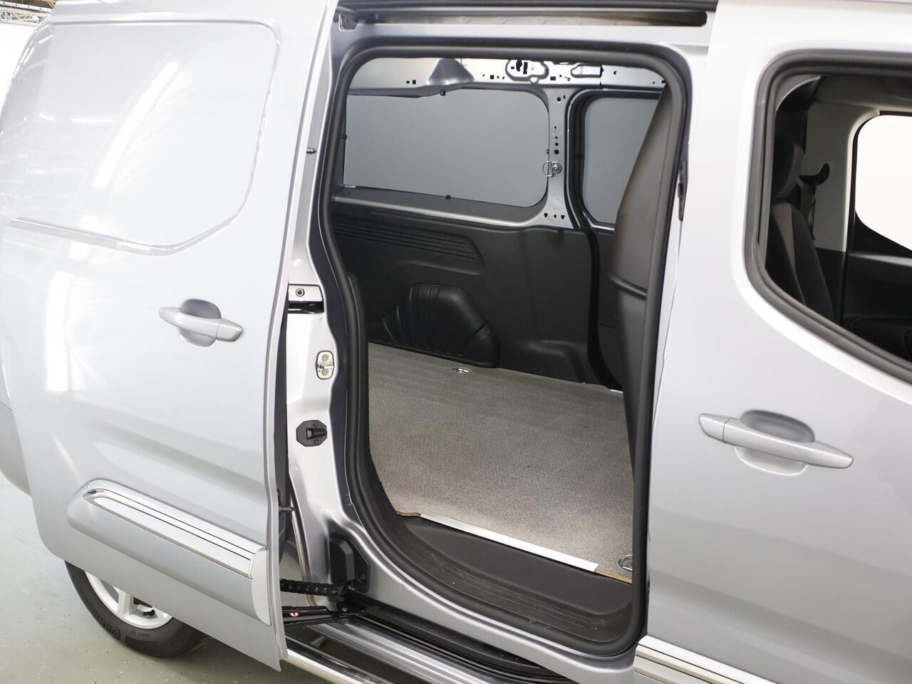 Toyota PROACE CITY 1.5 D-4D | 102 PK | PROF | LONG | 2X ZIJSCHUIFDEUREN | ACHTERUITRIJCAMERA | CLIMATE CONTROL | TREKHAAK | METALLIC | NAVIGATIE | CARPLAY | ANDROID AUTO | DAB+ | PARKEERSENSOREN | CRUISE CONTROL