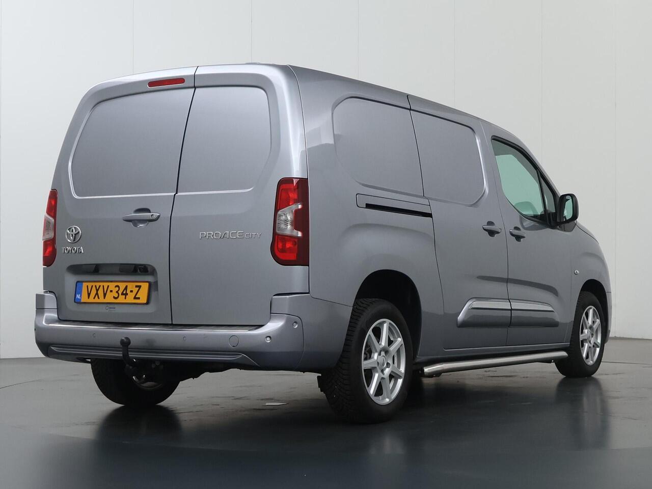 Toyota PROACE CITY 1.5 D-4D | 102 PK | PROF | LONG | 2X ZIJSCHUIFDEUREN | ACHTERUITRIJCAMERA | CLIMATE CONTROL | TREKHAAK | METALLIC | NAVIGATIE | CARPLAY | ANDROID AUTO | DAB+ | PARKEERSENSOREN | CRUISE CONTROL