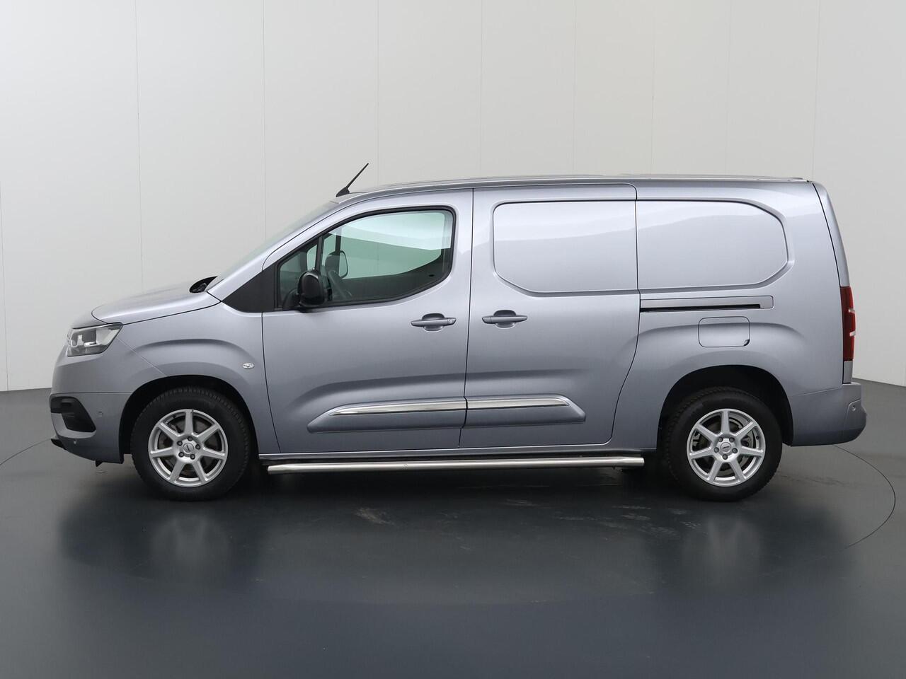 Toyota PROACE CITY 1.5 D-4D | 102 PK | PROF | LONG | 2X ZIJSCHUIFDEUREN | ACHTERUITRIJCAMERA | CLIMATE CONTROL | TREKHAAK | METALLIC | NAVIGATIE | CARPLAY | ANDROID AUTO | DAB+ | PARKEERSENSOREN | CRUISE CONTROL