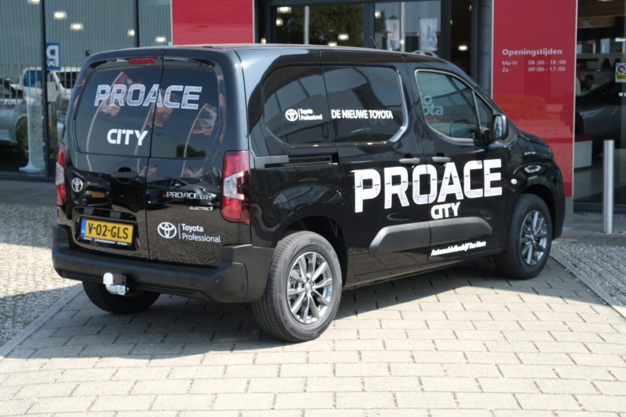 Toyota PROACE Challenger 50 kWh 136PK Automaat (INHOUD 3,3 M³) | 320 km Range