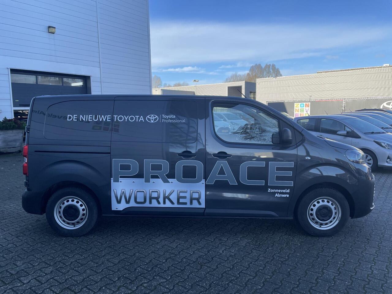 Toyota PROACE Electric Worker Challenger Extra Range L1 75 kWh + Comfort tussenwand & laadvloer